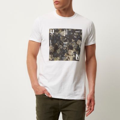 White camouflage print t-shirt
